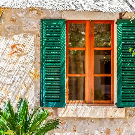 Villa Traditional 3 Bedrooms Rellafonta Mountain Views Short Drive To Town Pollenca