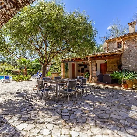 Traditional 3 Bedrooms Rellafonta Mountain Views Short Drive To Town Villa Pollenca