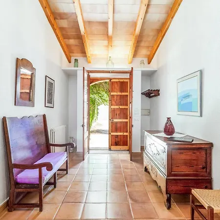 וילה Traditional 3 Bedrooms Rellafonta Mountain Views פוינסה