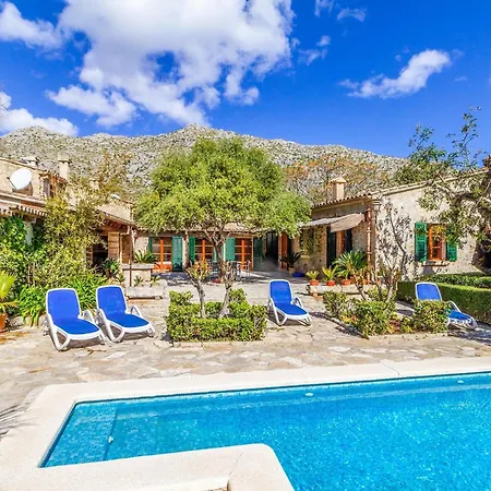 Traditional 3 Bedrooms Rellafonta Mountain Views וילה