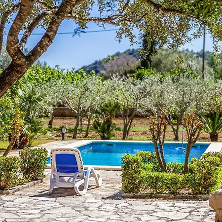 Traditional 3 Bedrooms Rellafonta Mountain Views וילה