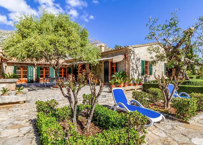 Traditional 3 Bedrooms Rellafonta Mountain Views