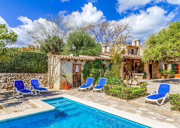 Traditional 3 Bedrooms Rellafonta Mountain Views Willa